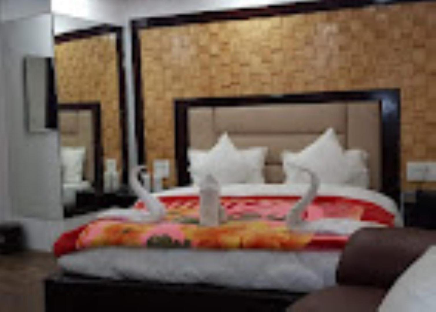 Hotel Bliss , Anantnag Esterno foto